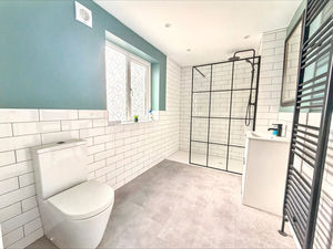 Photo 8- click for photo gallery